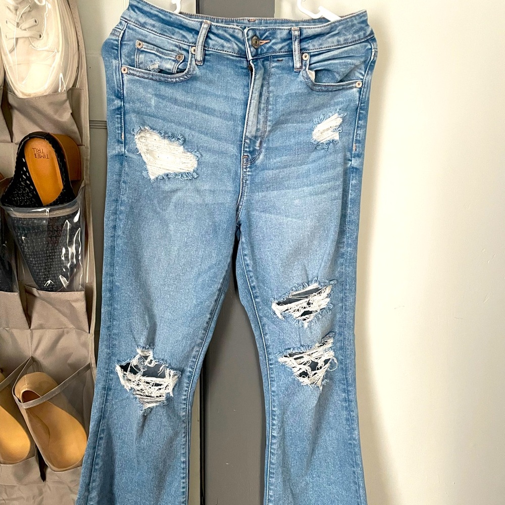 AE JEANS SIZE 10